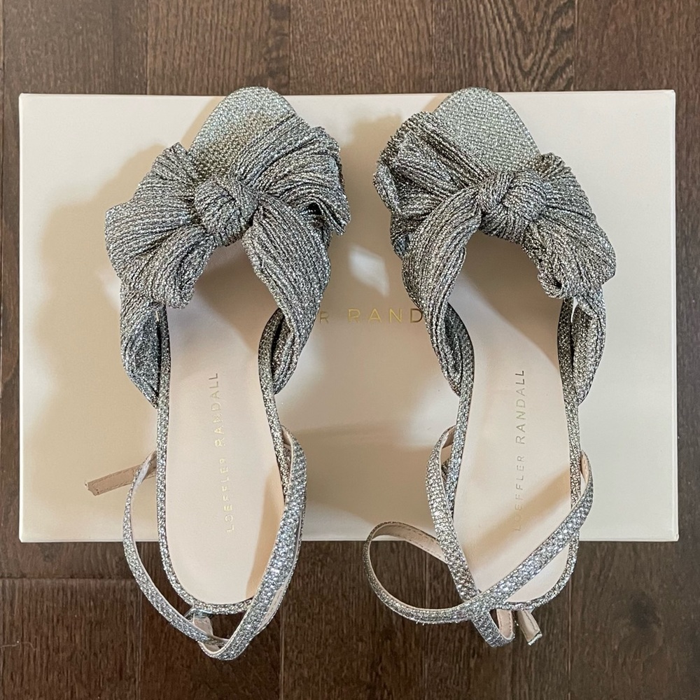 Loeffler Randall Camellia Pleated Bow Heel - Dark Gold, 6.5